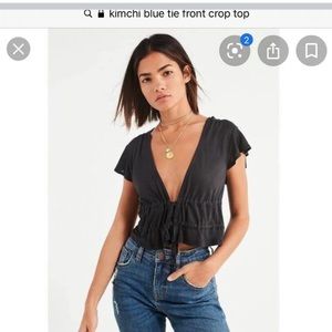 URBAN OUTFITTERS KIMCHI BLUE TIE FRONT CROP TOP